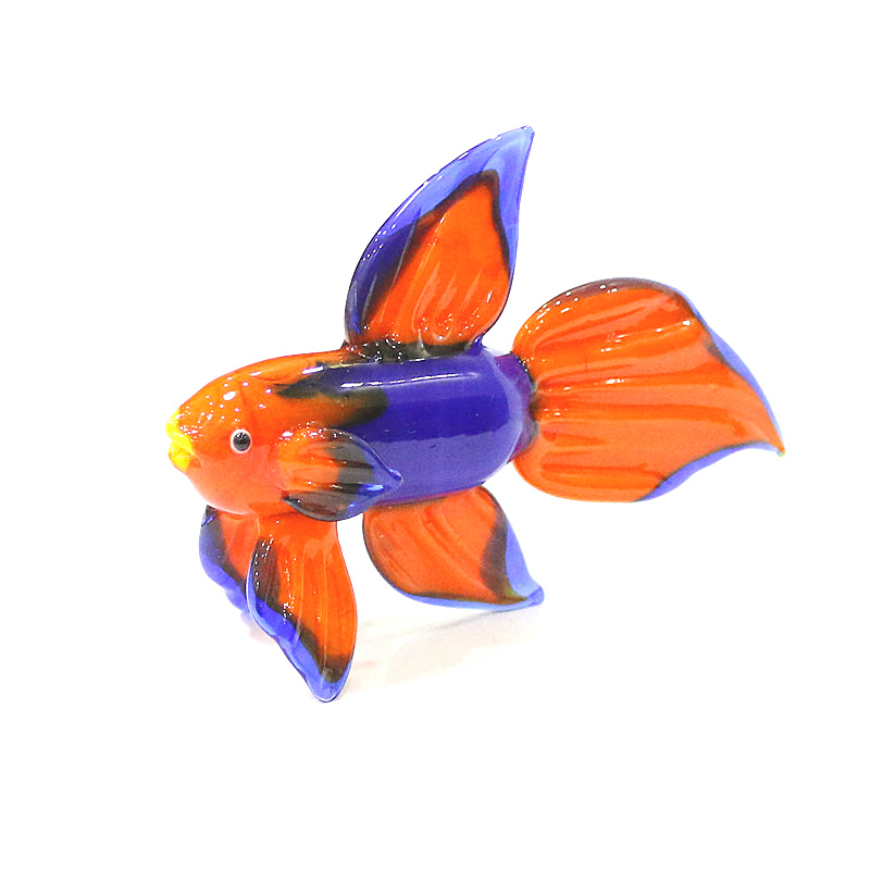 Fish Toy In Aquarium - Ornements de figurine de poisson tropical